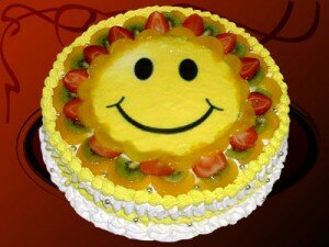 kak prigotovit detskij tort 300x225 Украшение детских тортов